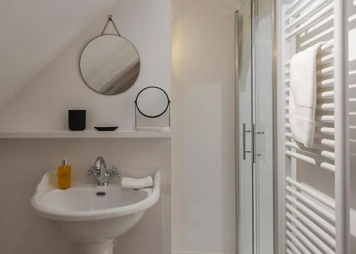 La Demeure Du Clocher 4 Ac On The Port & Place Sainte-catherine 8 G הונפלר