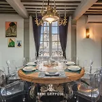 La Demeure Du Clocher 4 Ac On The Port & Place Sainte-catherine 8 G