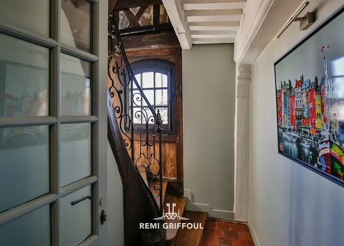 Prázdninový dům La Demeure Du Clocher 4 Ac On The Port & Place Sainte-catherine 8 G Honfleur